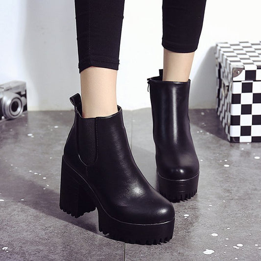 Waterproof Platform Plush Women's Boots With Round Toe Martin