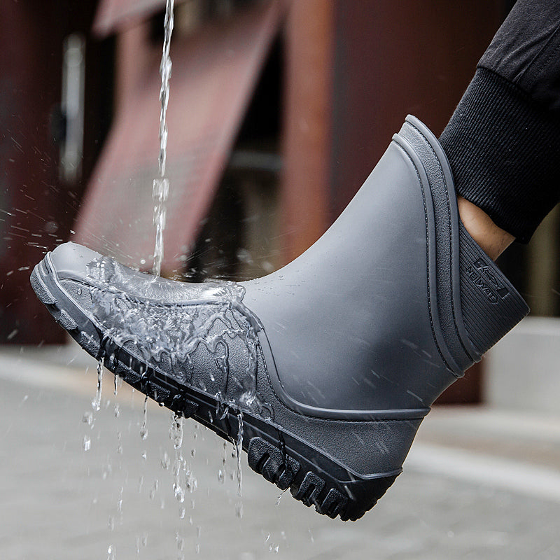 Outdoor Men's Mid-tube Waterproof Rain Boots