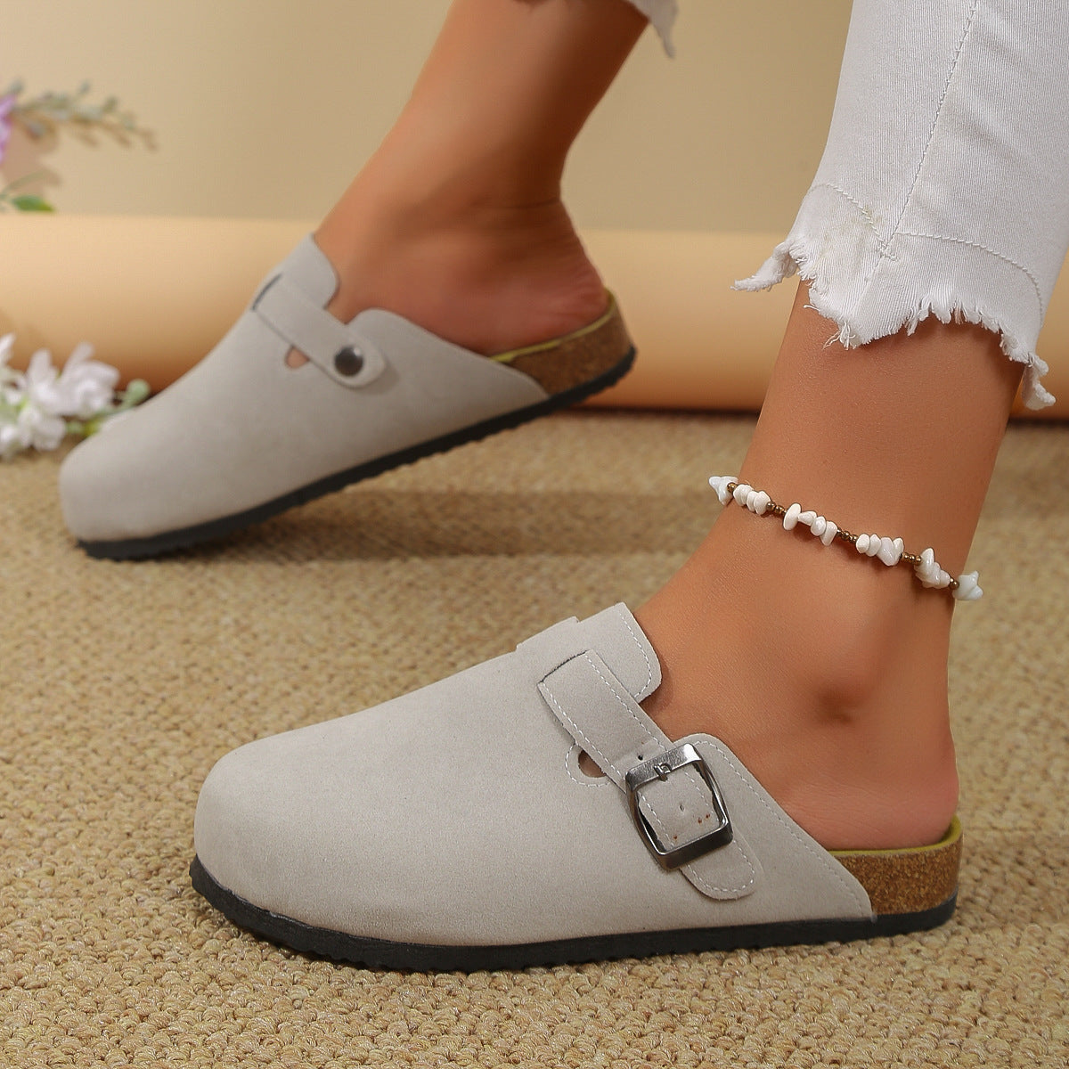 Women's Thick-soled Retro Square Toe Slippers